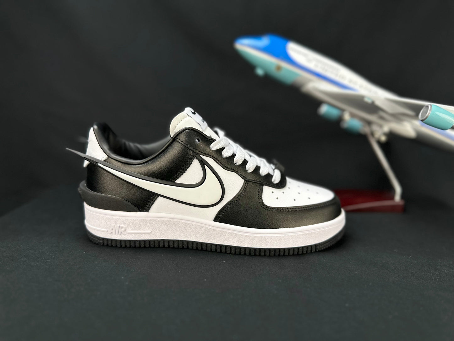 NIKE Air Force 1 'big Swoosh White - Black' Unisex Streetwear Limited Edition - **Nike Air Force 1 'Big Swoosh White/Black'** The Nike Air Force 1 'Big Swoosh White/Black'