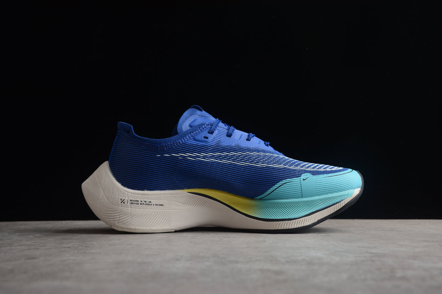 Zoom - Vaporfly Ne - T% 2 Blue And - White Unisex Streetwear Limited Edition