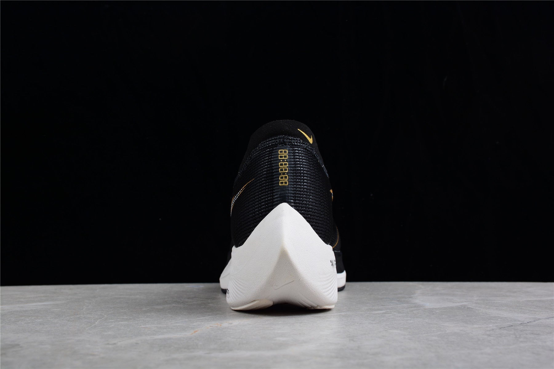 Zoom - Vaporfly Ne - T% 2 And White - Black Unisex Streetwear Limited Edition - ### Nike ZoomX Vaporfly NEXT% 2 The Nike ZoomX Vaporfly NEXT% 2 is designed for