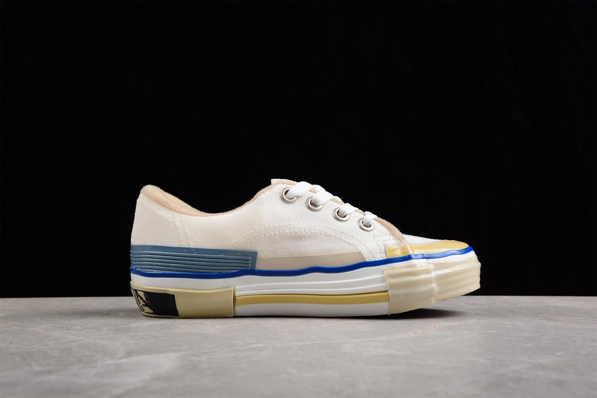 Classic Canvas Low Top Sneakers - White Unisex Streetwear Limited Edition - ### Classic Canvas Low Top Sneakers Introducing the Classic Canvas Low Top Sneakers, a perfect