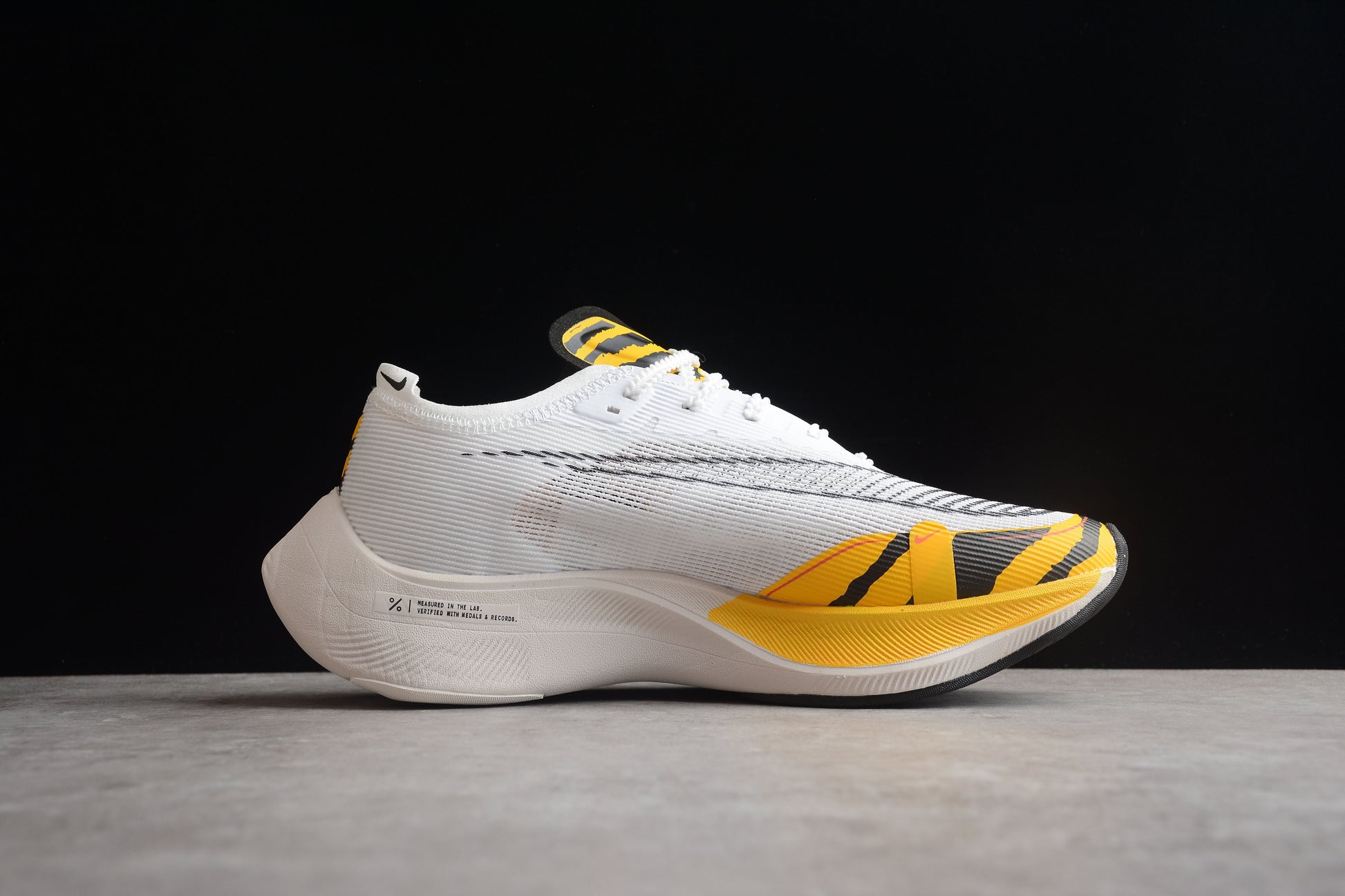 Zoom - Vaporfly Ne - T% 2 Black white And Yellow Shoes Unisex Streetwear Limited Edition