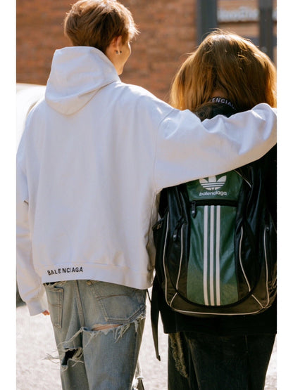 Sudadera blanca Balenciaga con estampado 'I Love'