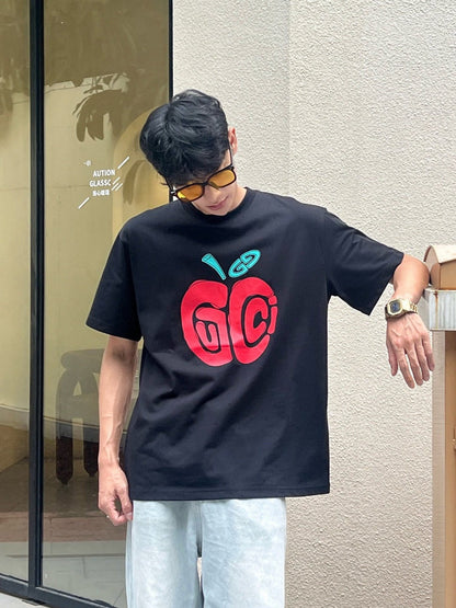Camiseta Gucci con logo de manzana (negra)