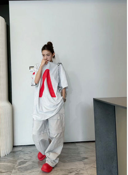 Camiseta gráfica con logo rojo de Balenciaga (Gris)