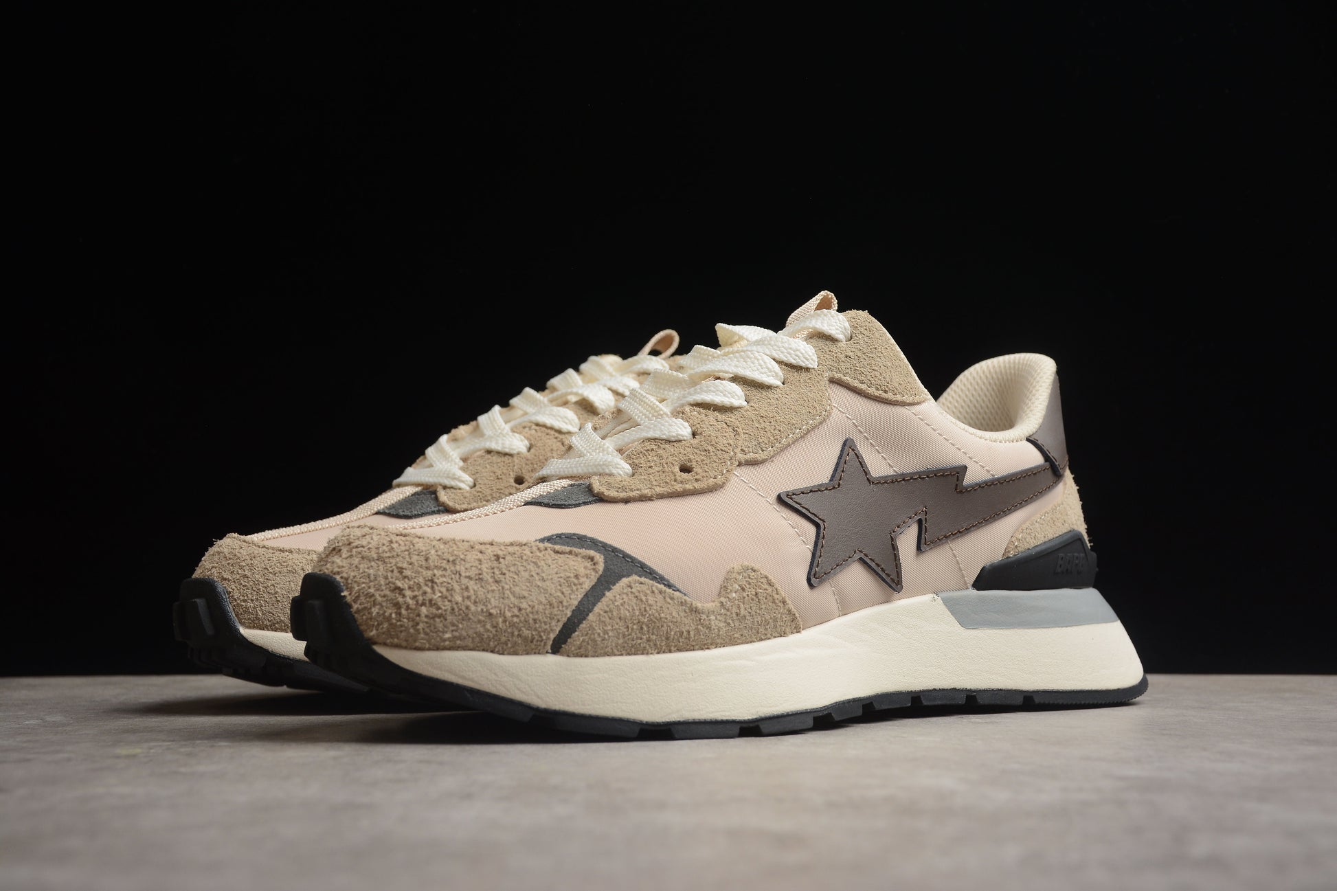 BAPE Sta Runner Sneakers In Beige And - Brown Unisex Streetwear Limited Edition - **BAPE STA Runner Sneakers in Beige and Brown** Introducing the BAPE STA Runner Sneakers in