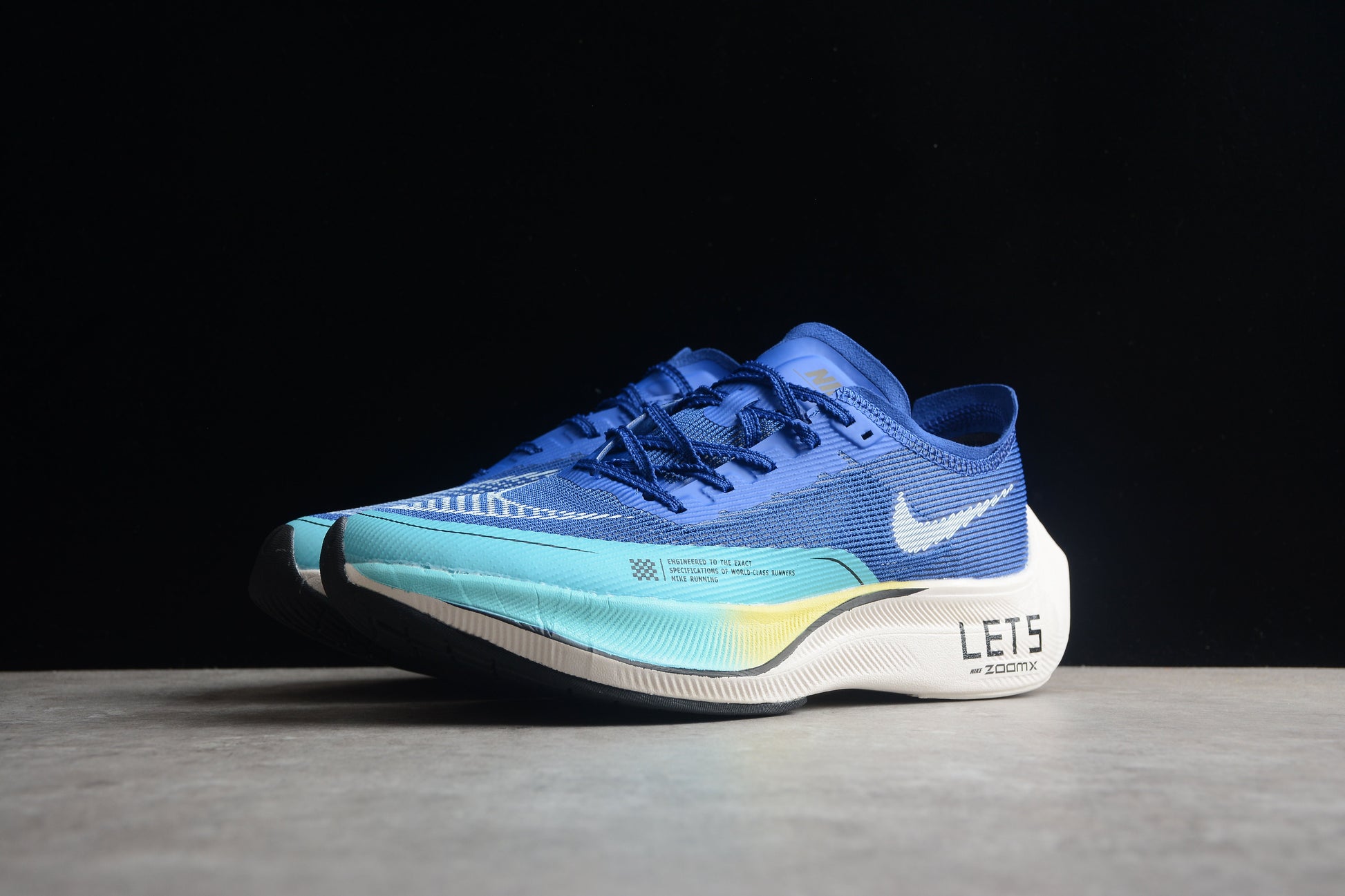 Zoom - Vaporfly Ne - T% 2 Blue And - White Unisex Streetwear Limited Edition