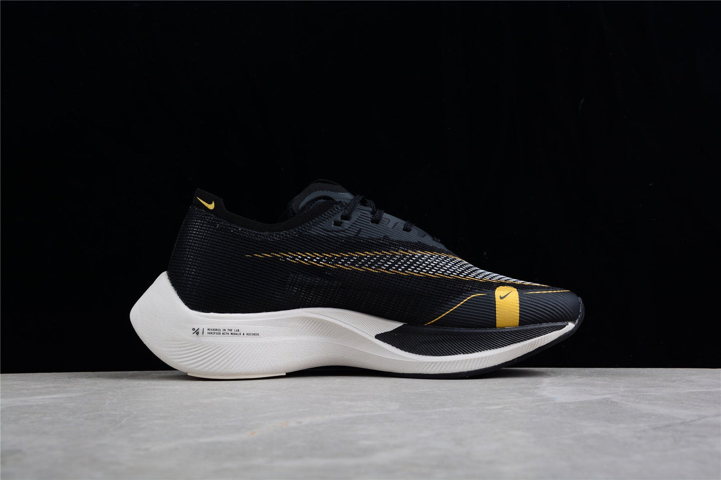 Zoom - Vaporfly Ne - T% 2 And White - Black Unisex Streetwear Limited Edition - ### Nike ZoomX Vaporfly NEXT% 2 The Nike ZoomX Vaporfly NEXT% 2 is designed for