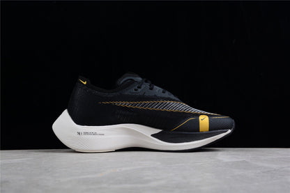 Zoom - Vaporfly Ne - T% 2 And White - Black Unisex Streetwear Limited Edition - ### Nike ZoomX Vaporfly NEXT% 2 The Nike ZoomX Vaporfly NEXT% 2 is designed for
