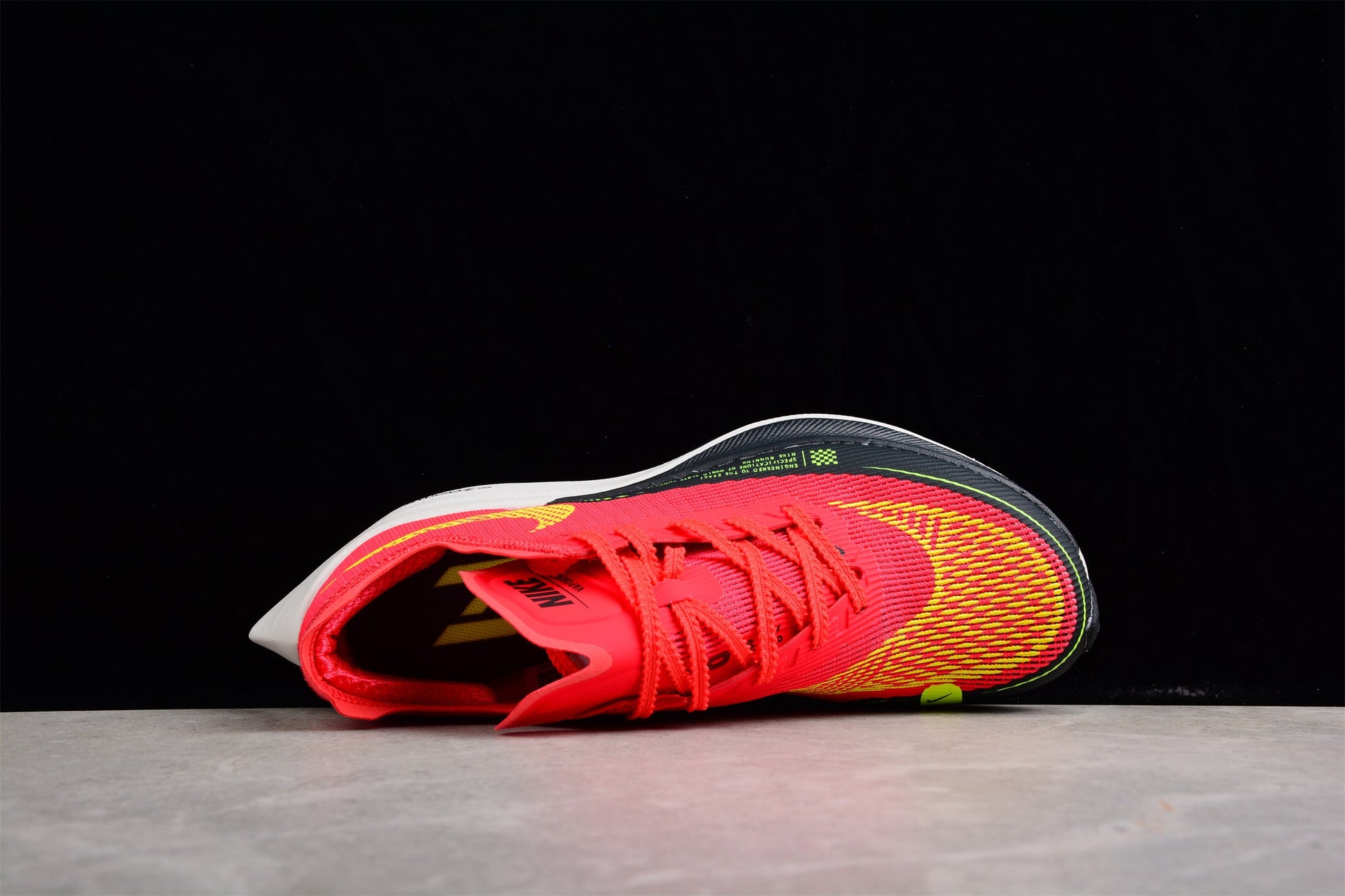 Zoom - Vaporfly Ne - T% 2 Red black And Yellow Unisex Streetwear Limited Edition