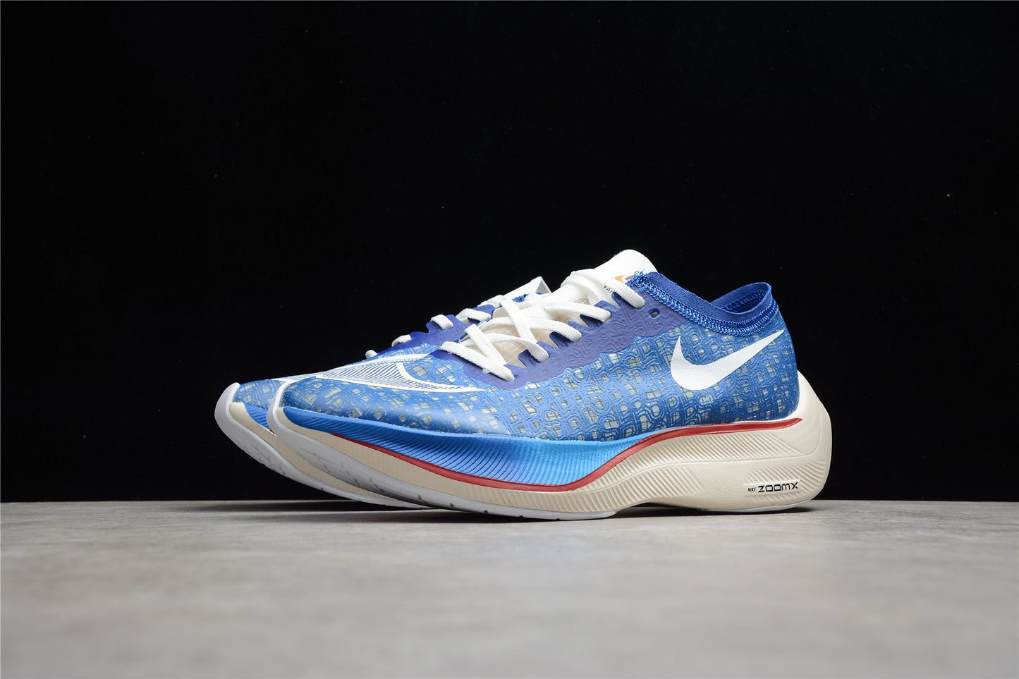 Zoom - Vaporfly Ne - T% 2 Blue And - White Unisex Streetwear Limited Edition - ### Nike ZoomX Vaporfly NEXT% 2 Unleash your full potential with the Nike ZoomX Vaporfly