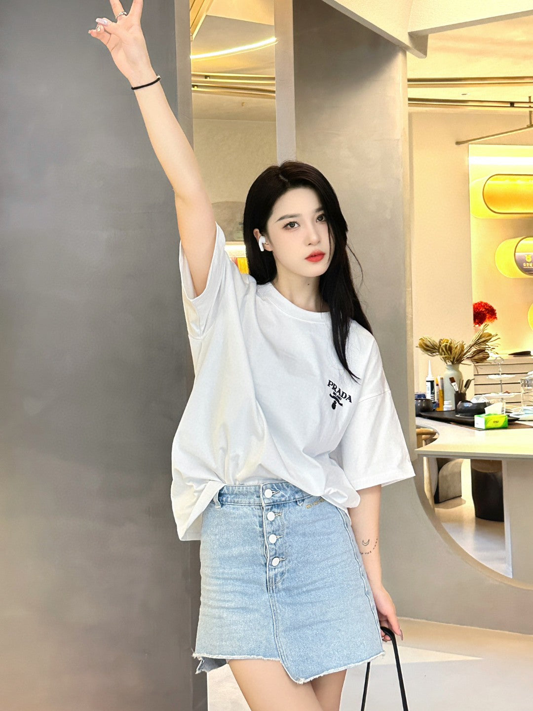 Prada Milano Logo T-Shirt - logo - replica sneakers