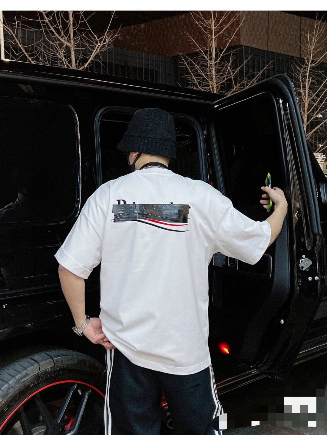 Camiseta de campaña política de Balenciaga (blanca)