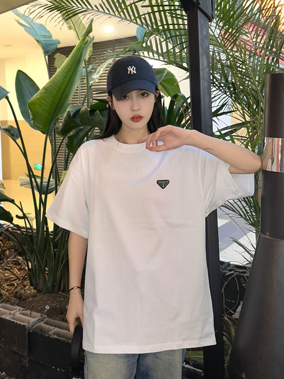 Prada Logo T-Shirt (White) - logo - replica sneakers