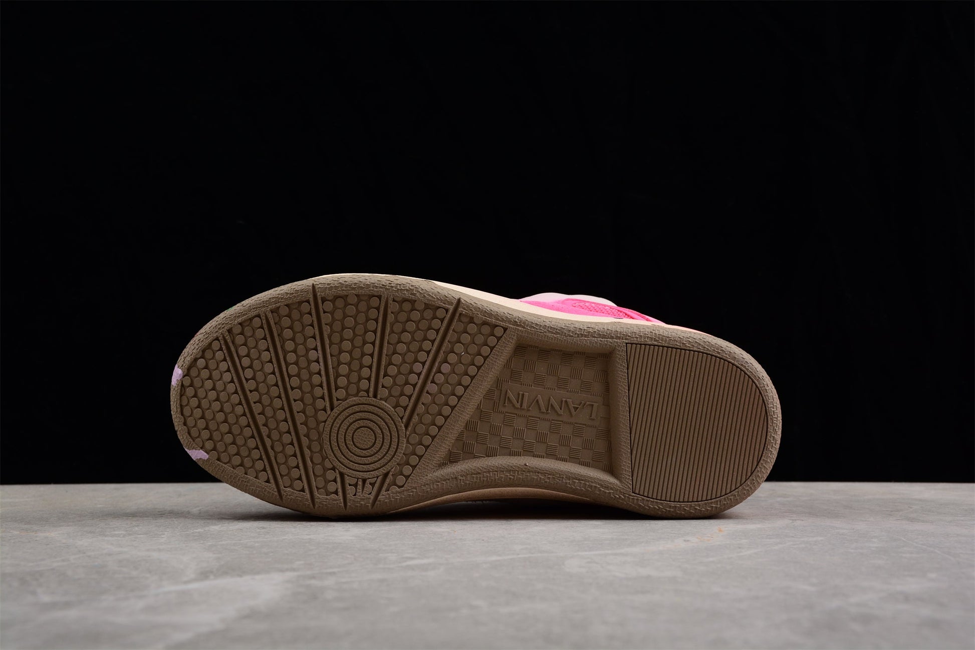 Vibrant Low Top Sneakers - Pink Unisex Streetwear Limited Edition - ### Vibrant Pink Low Top Sneakers Make a bold fashion statement with these vibrant Pink