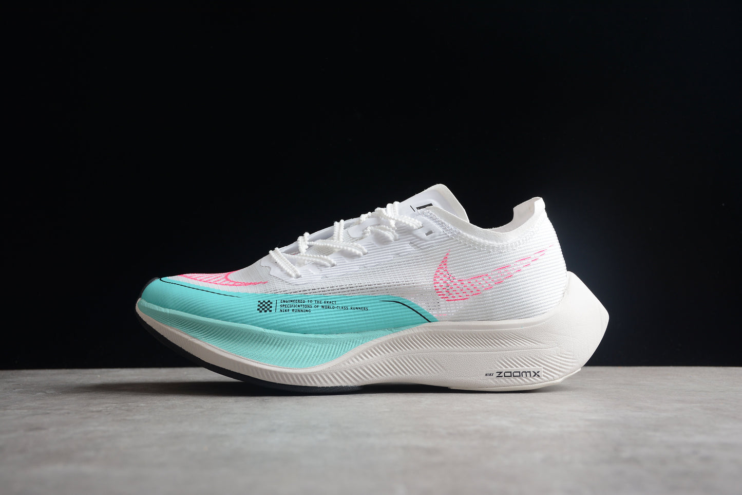 Zoom - Vaporfly Ne - T% 2 And Turquoise T-Shirt - White Unisex Streetwear Limited Edition