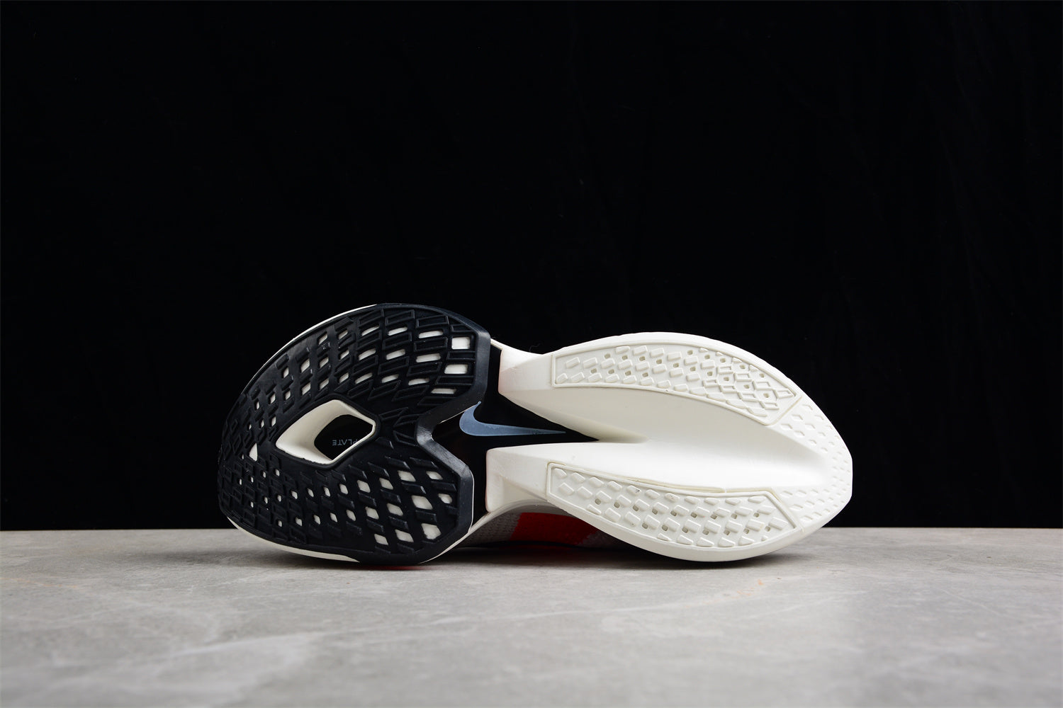 Zoom Alphafly Ne - T% 2 And Red Shoes - White Unisex Streetwear Limited Edition