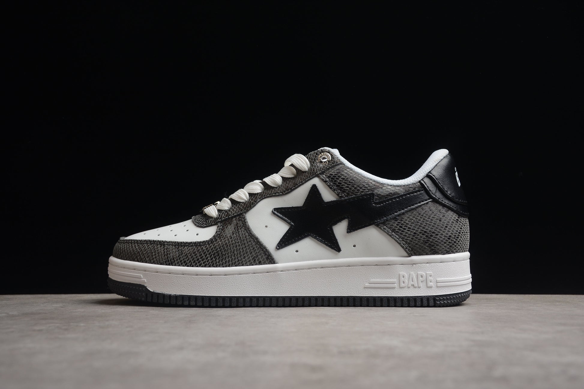 BAPE Sta Low-top Sneakers With Snakeskin Pattern - Black Unisex Streetwear Limited Edition - **BAPE STA Low-Top Sneakers with Black Snakeskin Pattern** Step up your sneaker game with the
