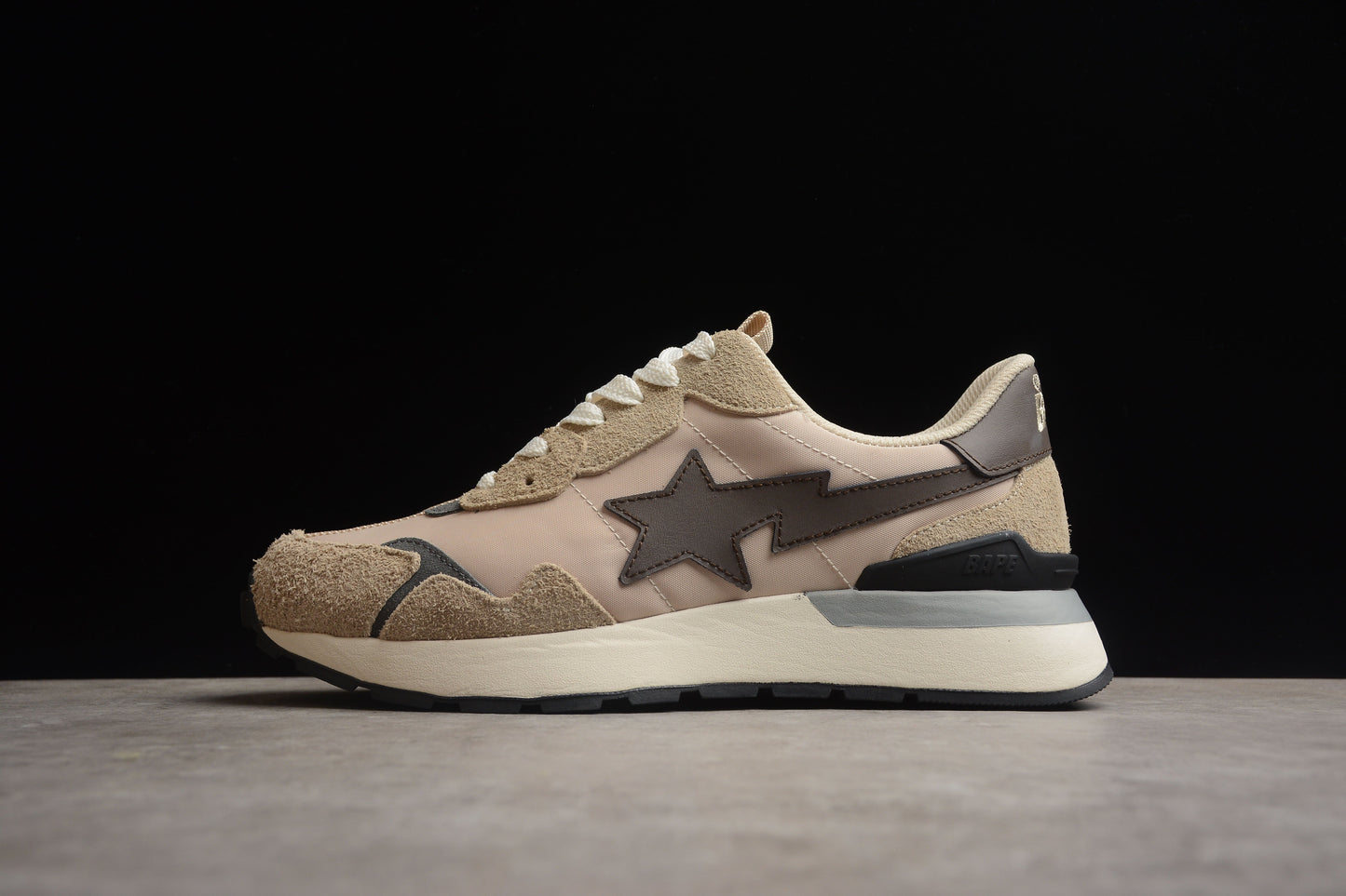 BAPE Sta Runner Sneakers In Beige And - Brown Unisex Streetwear Limited Edition - **BAPE STA Runner Sneakers in Beige and Brown** Introducing the BAPE STA Runner Sneakers in
