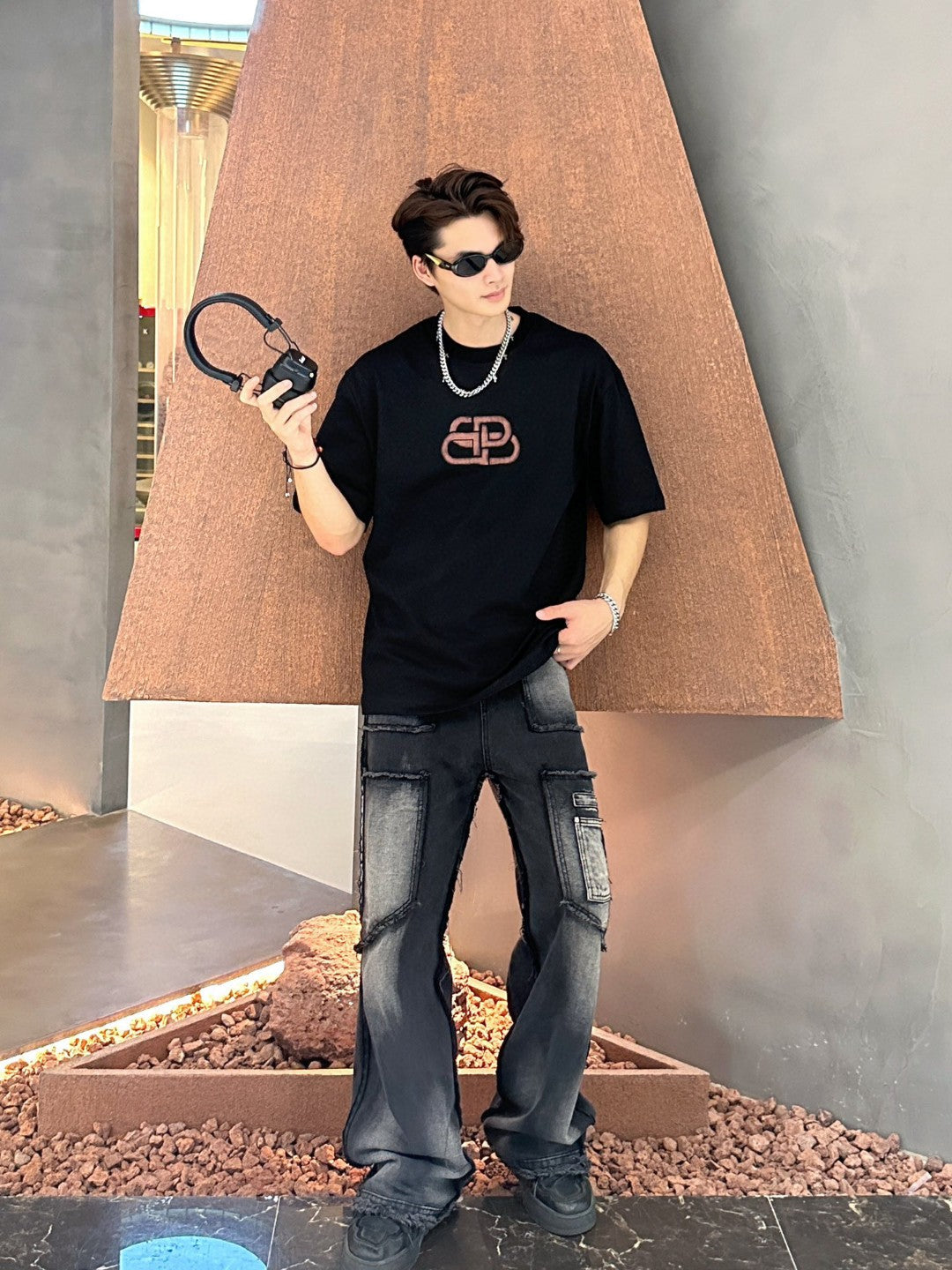 Camiseta con el logo de Balenciaga