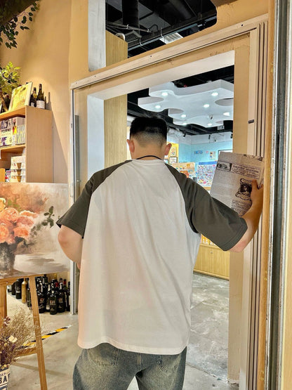 Camiseta Gucci bicolor con el logo GG