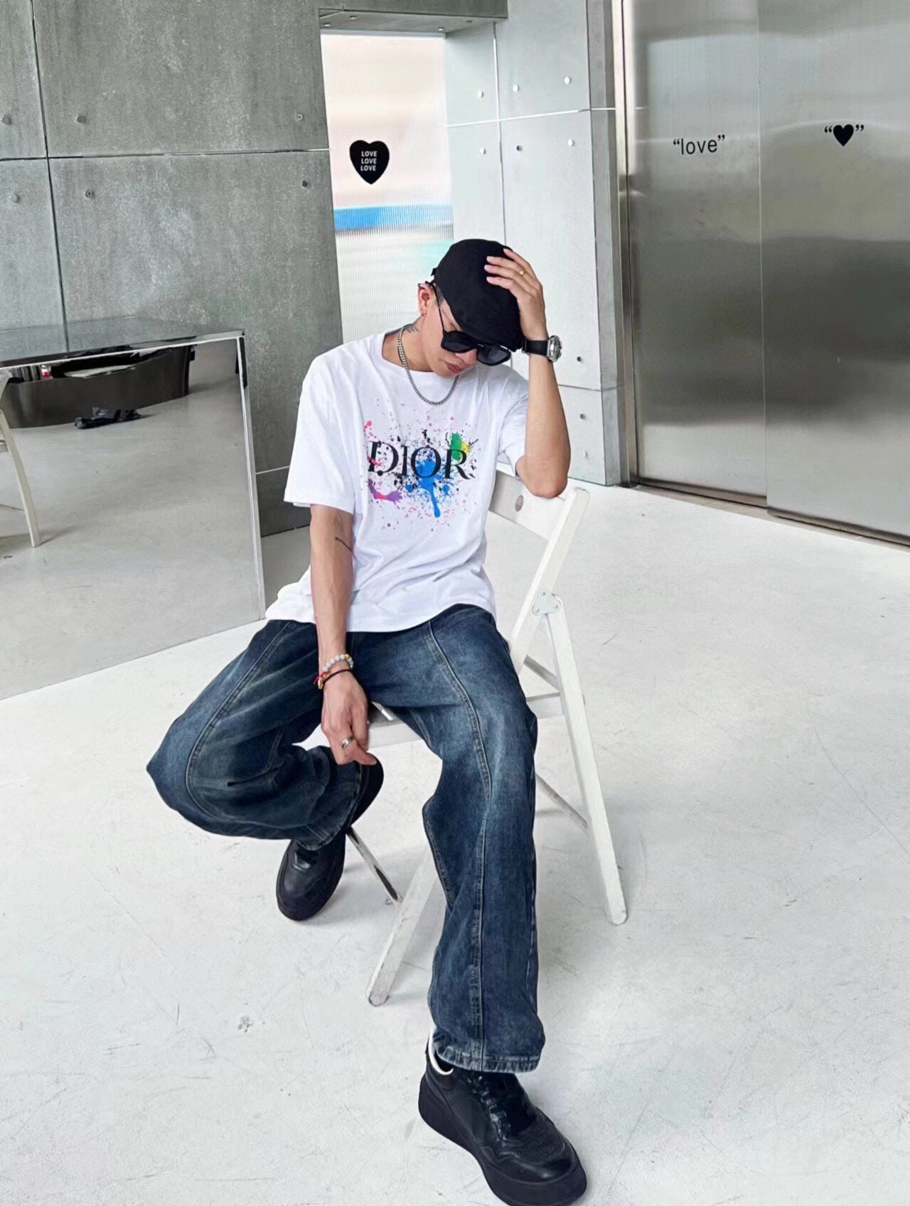 Camiseta gráfica Dior Color Splash