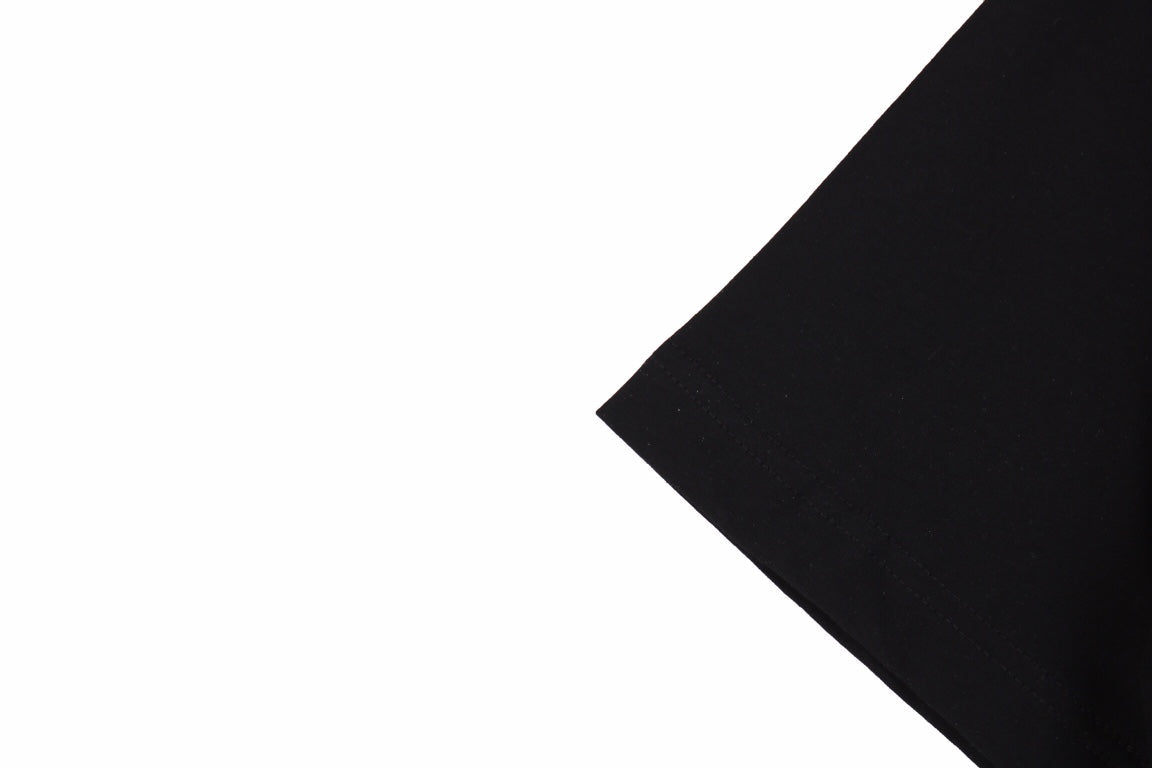 Camiseta Gucci con logo retro (negra)