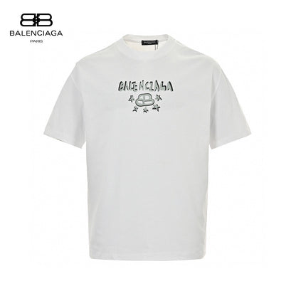 Balenciaga T-shirt - Star Graphic - White Unisex Streetwear Limited Edition - <span>This Balenciaga t-shirt features a playful design with the Balenciaga logo in a stylized font