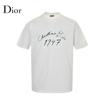 Dior 1947 Signature T-shirt - White Unisex Streetwear Limited Edition - This Dior t-shirt features the signature of Christian Dior along with the year 1947, printed