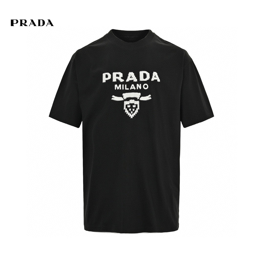 Prada Milano Emblem T-shirt - Black Unisex Streetwear Limited Edition - This Prada t-shirt features a classic design with the Prada Milano logo and an emblem
