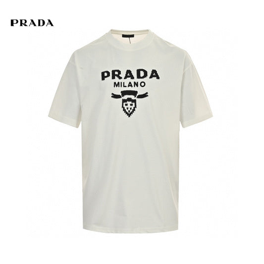 Prada Milano Emblem T-shirt - White Unisex Streetwear Limited Edition - This Prada t-shirt features a classic design with the Prada Milano logo and an emblem
