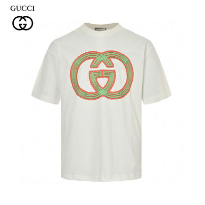 Gucci Multicolor Interlocking G Logo T-shirt - White Unisex Streetwear Limited Edition - This Gucci t-shirt features a large, multicolor interlocking G logo on the front. The vibrant