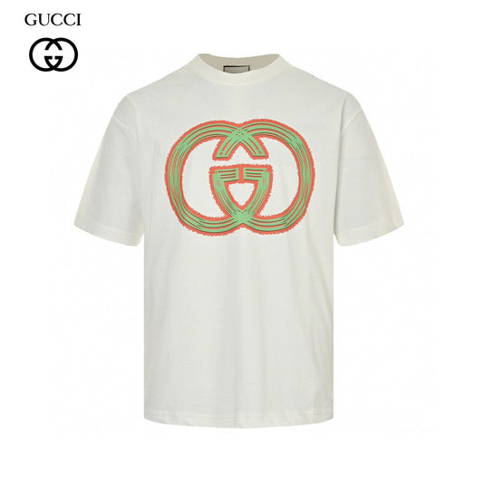 Gucci Multicolor Interlocking G Logo T-shirt - White Unisex Streetwear Limited Edition - This Gucci t-shirt features a large, multicolor interlocking G logo on the front. The vibrant