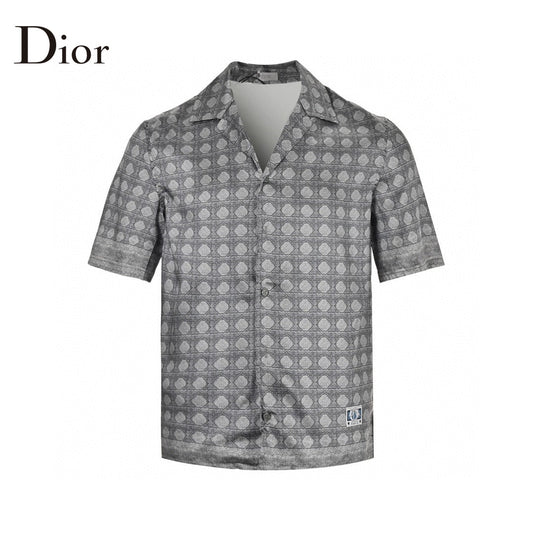 Dior Geometric Pattern Short Sleeve Shirt In - Gray Unisex Streetwear Limited Edition - This Dior short sleeve shirt showcases a refined geometric pattern in a sophisticated gray hue.