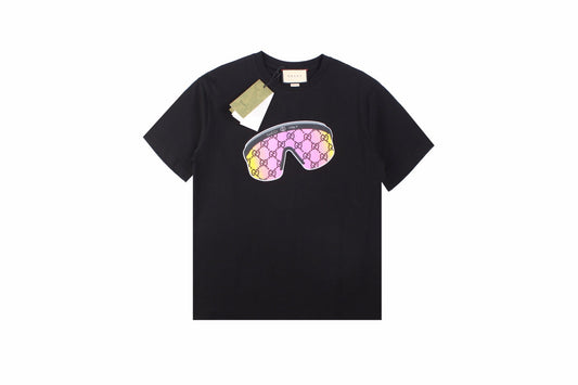 Gucci Sunglasses Graphic T-shirt - - Black Unisex Streetwear Limited Edition - This black Gucci t-shirt showcases a striking graphic of oversized sunglasses emblazoned across the chest.