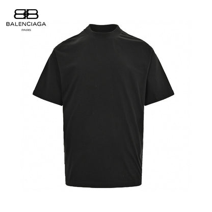 Balenciaga Plain T-shirt - Black Unisex Streetwear Limited Edition - This Balenciaga Plain Black T-Shirt features a sleek and minimalist design, ideal for a modern