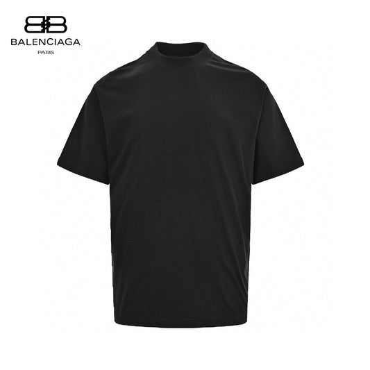 Balenciaga Plain T-shirt - Black Unisex Streetwear Limited Edition - This Balenciaga Plain Black T-Shirt features a sleek and minimalist design, ideal for a modern