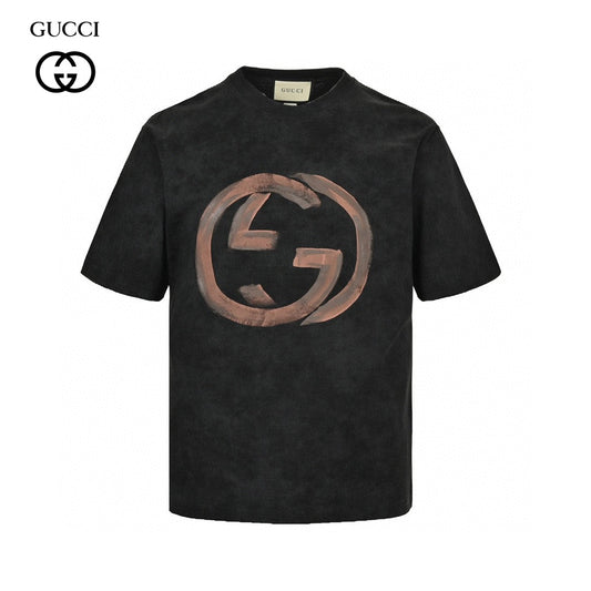 Gucci Distressed Logo T-shirt (black) Unisex Streetwear Limited Edition - The Gucci Distressed Logo T-Shirt in black is a stylish piece that blends a vintage
