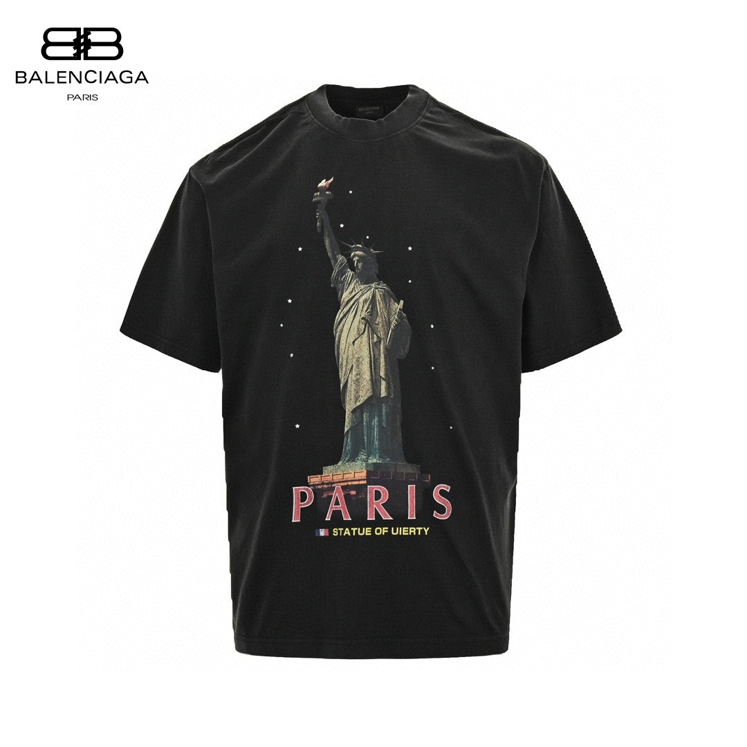 Balenciaga Paris Statue Of Liberty T-shirt (black) Unisex Streetwear Limited Edition - This black Balenciaga T-shirt features a detailed print of the Statue of Liberty with the