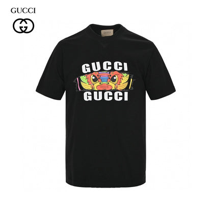 Gucci Graphic T-shirt (black) Unisex Streetwear Limited Edition - <span>This black Gucci t-shirt features a striking and colorful graphic design. The vibrant artwork showcases