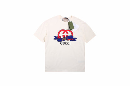 Gucci 1921 Anniversary T-shirt - - White Unisex Streetwear Limited Edition - <span>Celebrate Gucci's heritage with this anniversary t-shirt. Featuring the iconic interlocking GG logo adorned with
