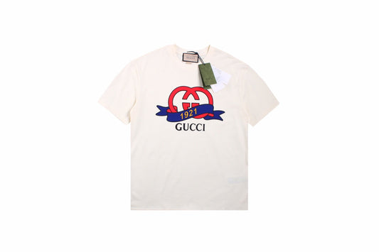 Gucci 1921 Anniversary T-shirt - - White Unisex Streetwear Limited Edition - <span>Celebrate Gucci's heritage with this anniversary t-shirt. Featuring the iconic interlocking GG logo adorned with