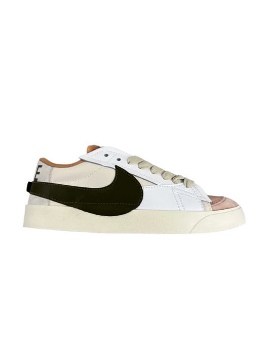 Nike Blazer Low'1977 - Black Unisex Streetwear Limited Edition - The Nike Blazer Low '1977' in black and brown combines sleek design with earthy tones