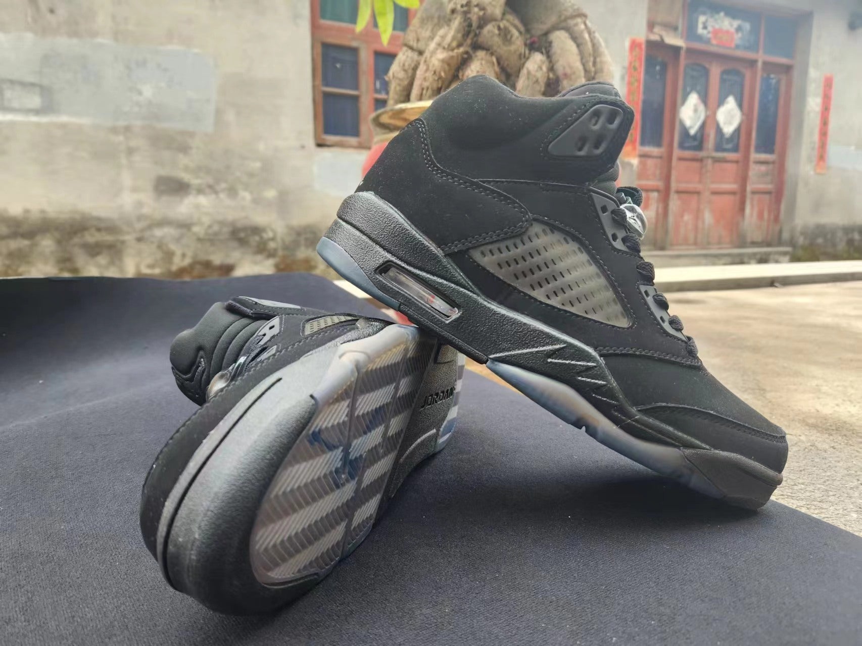 Jordan 5 All-black Unisex Streetwear Limited Edition