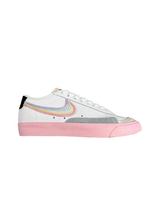 Nike Blazer Low'1977 - White Unisex Streetwear Limited Edition - The Nike Blazer Low '1977' in white and pink gets a refreshed upgrade, combining timeless