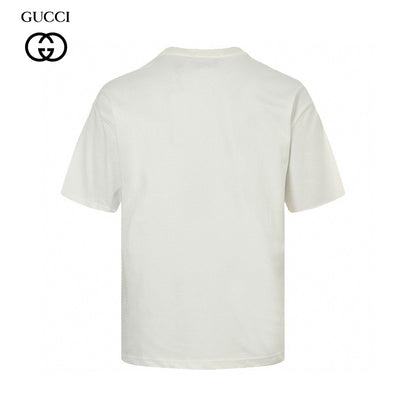 Gucci Multicolor Interlocking G Logo T-shirt - White Unisex Streetwear Limited Edition - This Gucci t-shirt features a large, multicolor interlocking G logo on the front. The vibrant