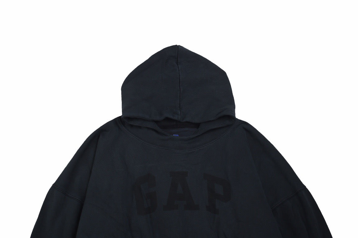 GAP Oversized Hoodie - Black Unisex Streetwear Limited Edition - This GAP hoodie features a classic oversized fit with the GAP logo prominently displayed on