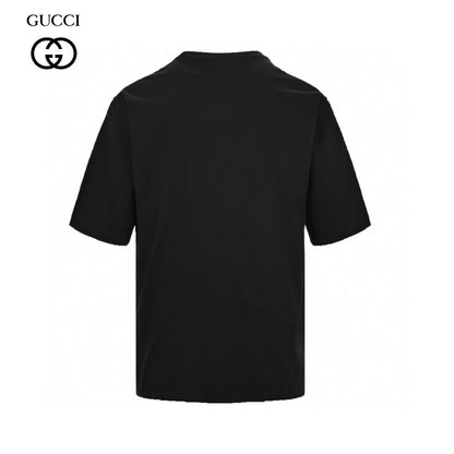 Gucci Strawberry Logo T-shirt (black) Unisex Streetwear Limited Edition - The Gucci Strawberry Logo T-Shirt in black offers a stylish and playful addition to any