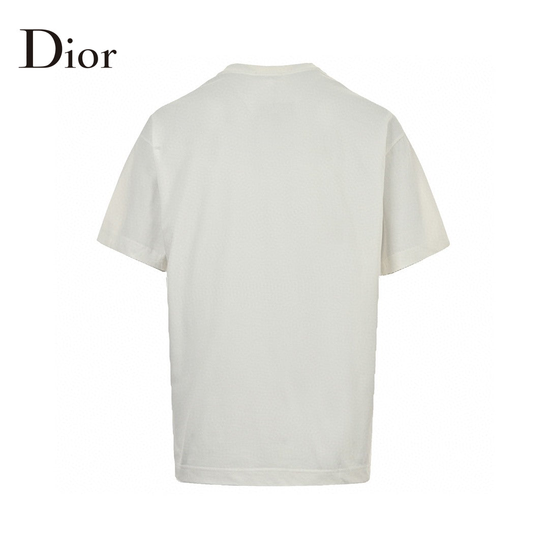 Dior Minimalist T-shirt - White Unisex Streetwear Limited Edition - This Dior t-shirt features a minimalist design with 'Dior' text near the collar. Made from