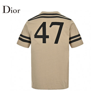 Camiseta beige de alta costura de Christian Dior