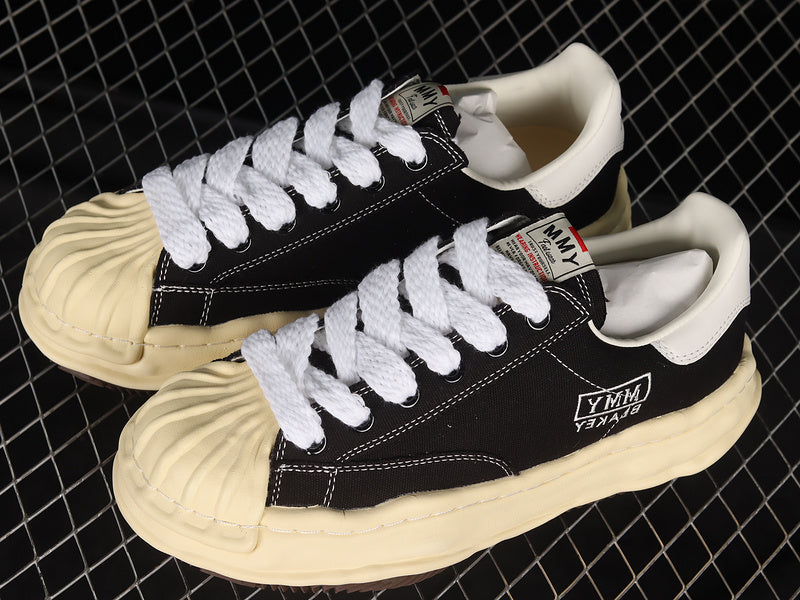 MAISON Mihara Yasuhiro Blakey Og Sole Leather Low Beige Sneakers - Black Unisex Streetwear Limited Edition